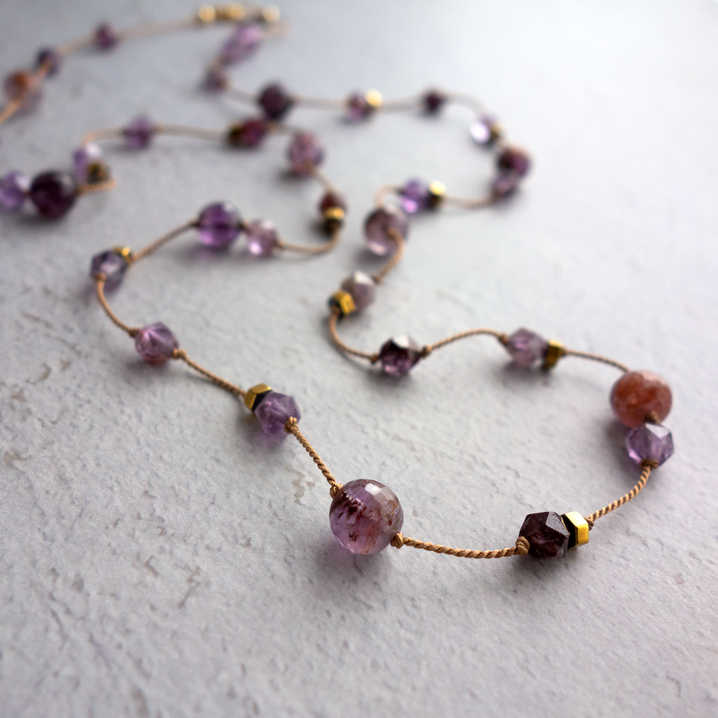 Jardin_ ジャルダン/ガーデンアメジスト*庭園のヒーリング 【シルクコード ロングネックレス_80cm】