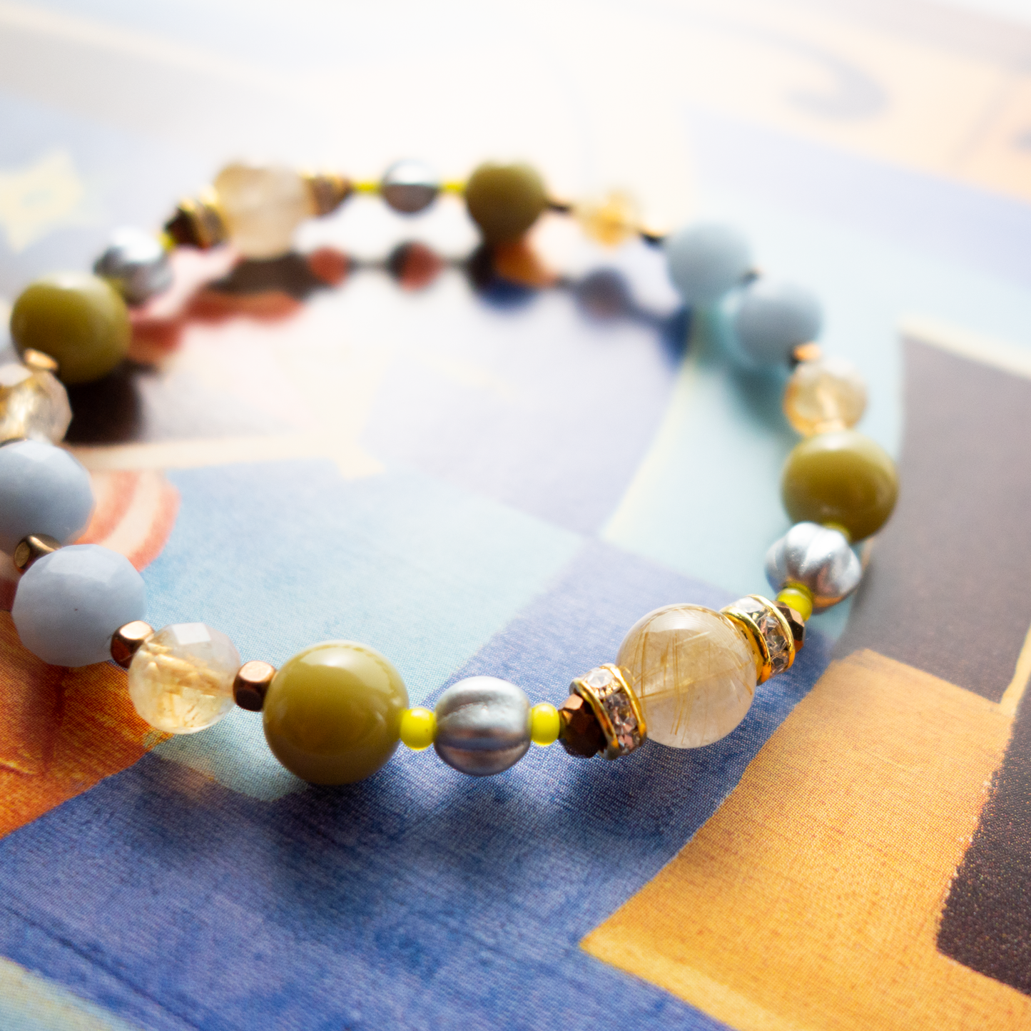 * 女神の髪色にたとえられた金色に輝くルチル <金針水晶> 高い洞察力 ポジティブ思考 #215