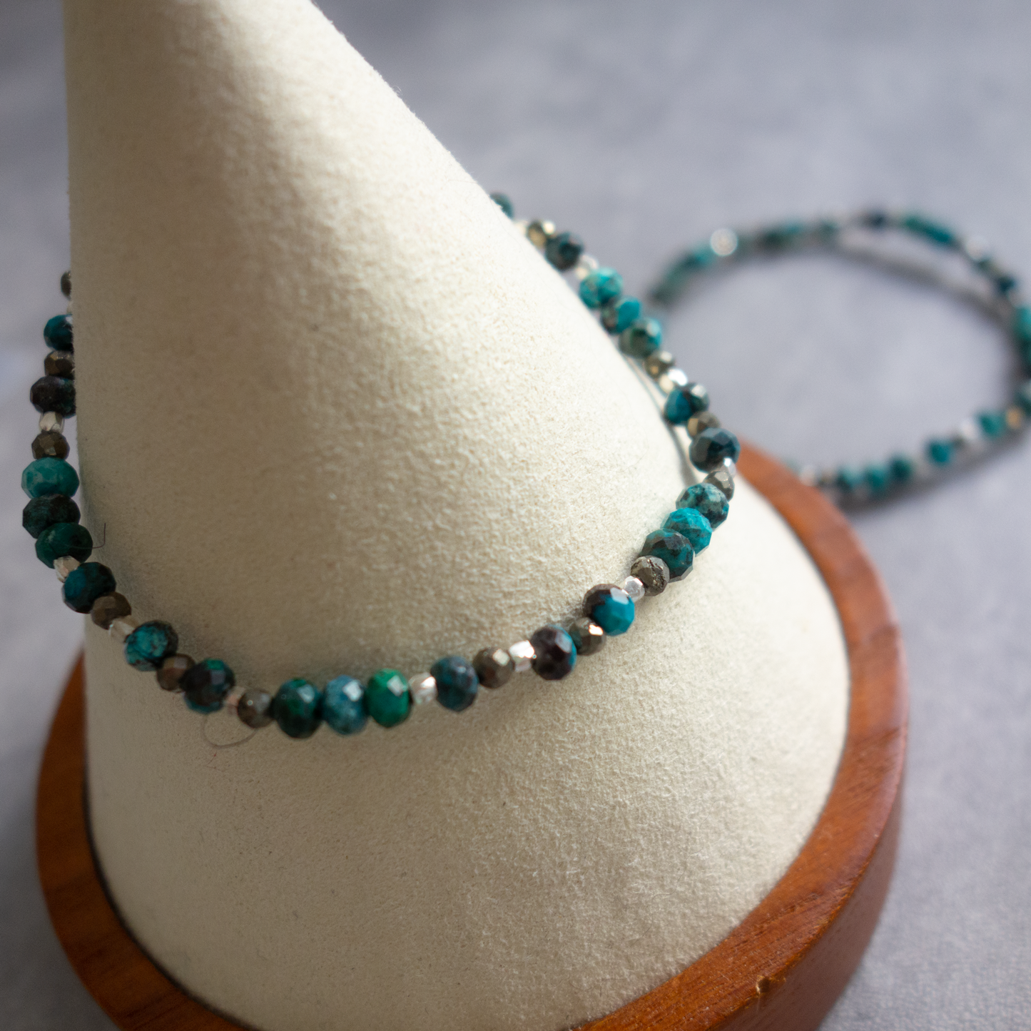 地球の森の緑と海の青のよう <クリソコラ> おおらかな気持ちに包まれ自信が回復