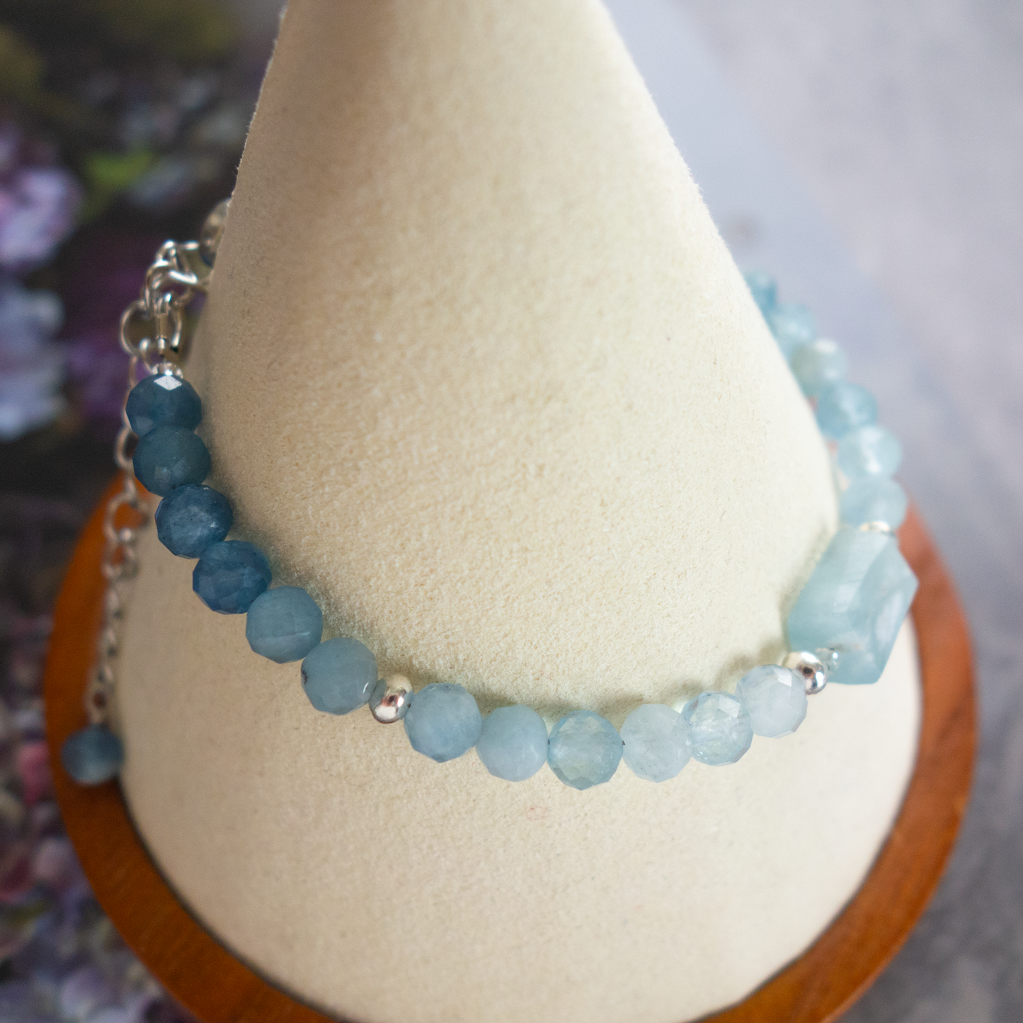 深海から水面へのグラデーション【ディープブルーアクアマリン】エネルギーをリフレッシュさせる