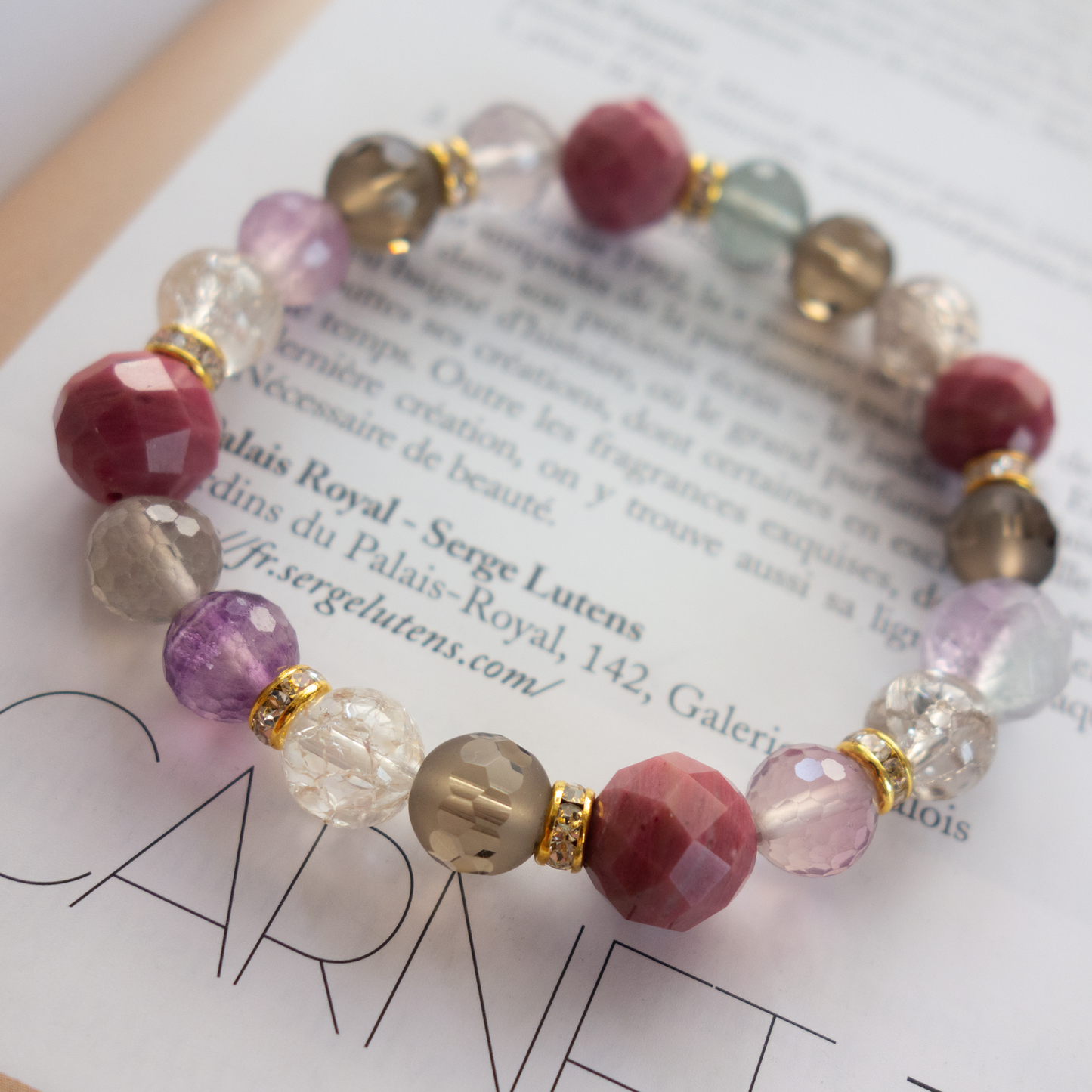 ふっくらと落ち着いたピンク色 愛らしさを感じる石【ロードナイト】枯れることのない永遠のバラのよう堅実で根気強い#245