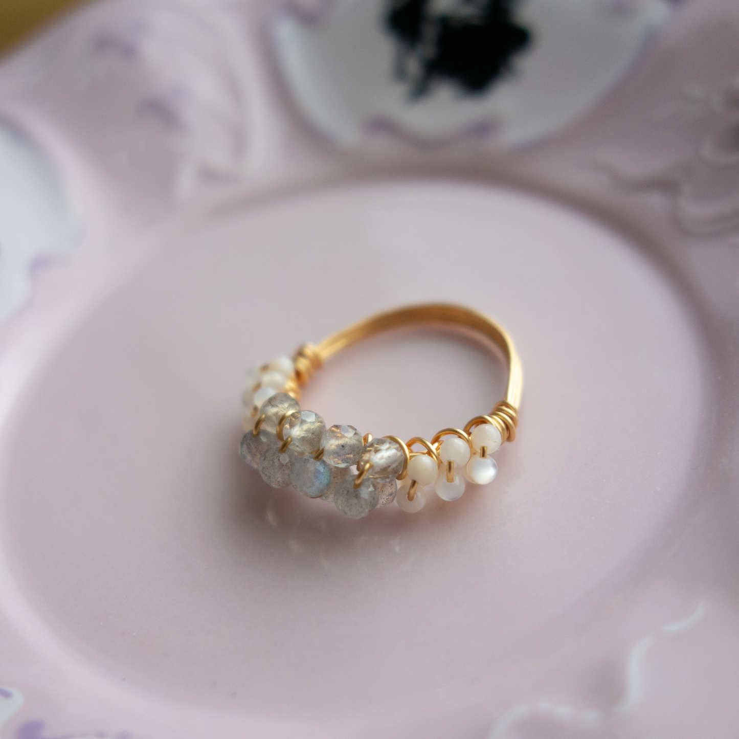 mousse_ ムース/【マザーオブパール×ラブラドライト,ムーンストーン】_天然石ワイヤーリング