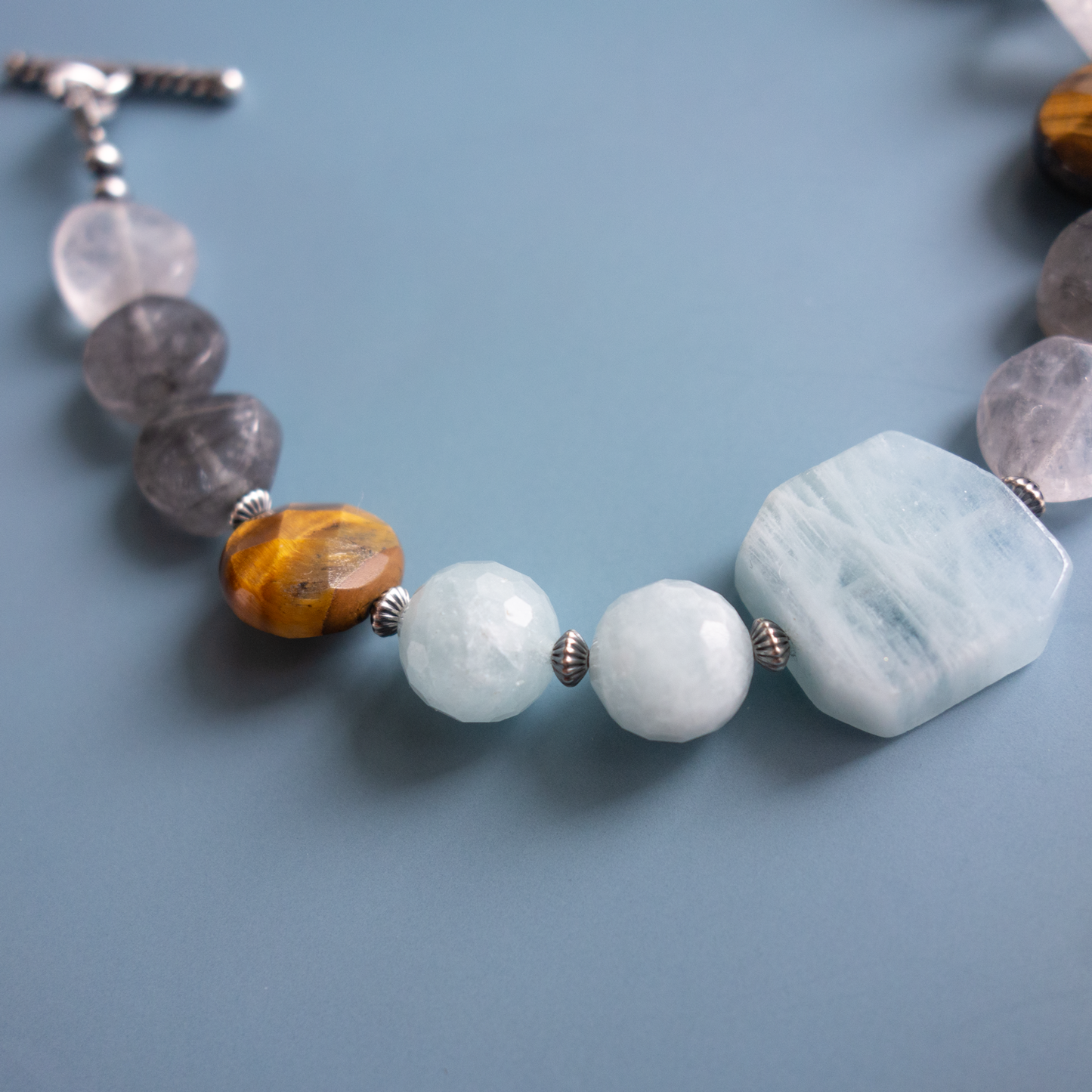 Fogie_フォギー/「アクアマリン」シックなグレイ調*ニュアンスカラーのブレスレット/「アクアマリン」シックなグレイ調*ニュアンスカラーのブレスレット