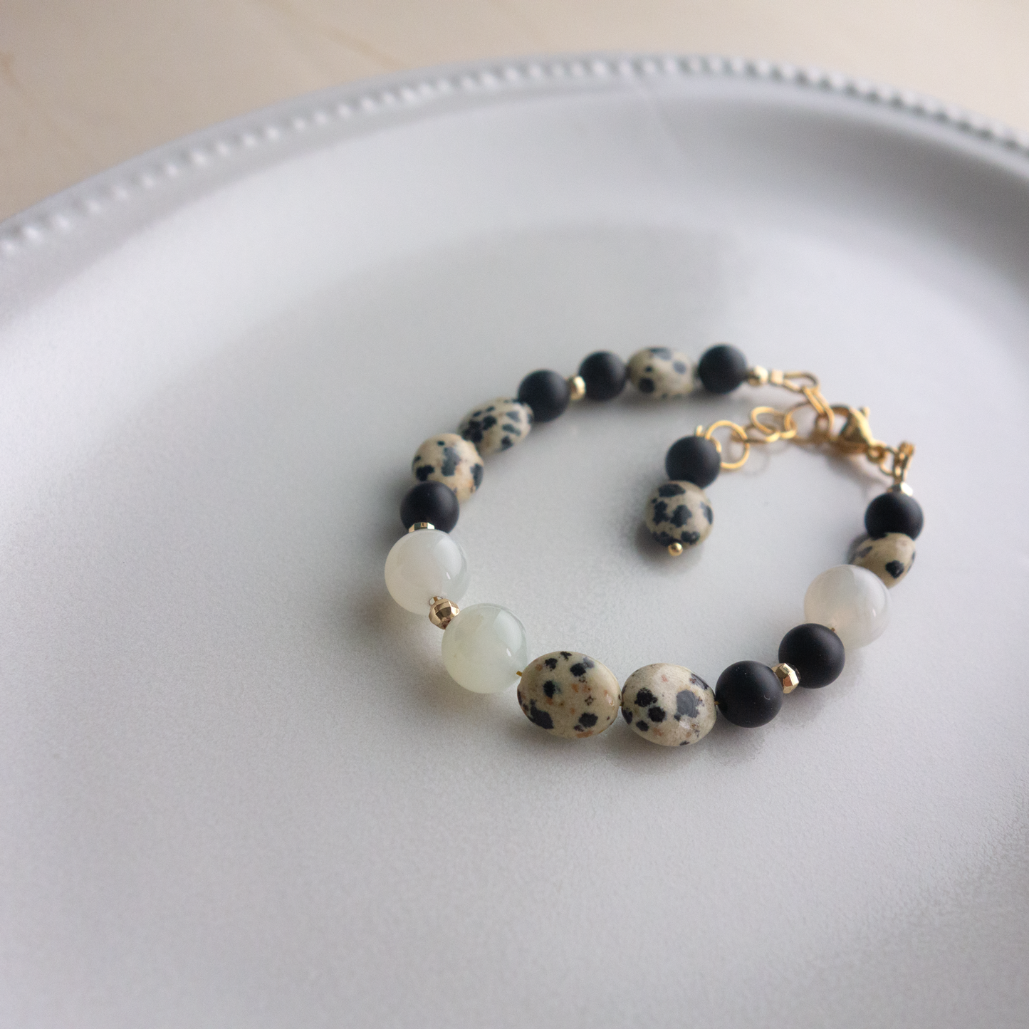 coco_ココ♥/可愛らしくて個性的*黒い斑点模様のブレスレット/Cute and unique black spotted bracelet