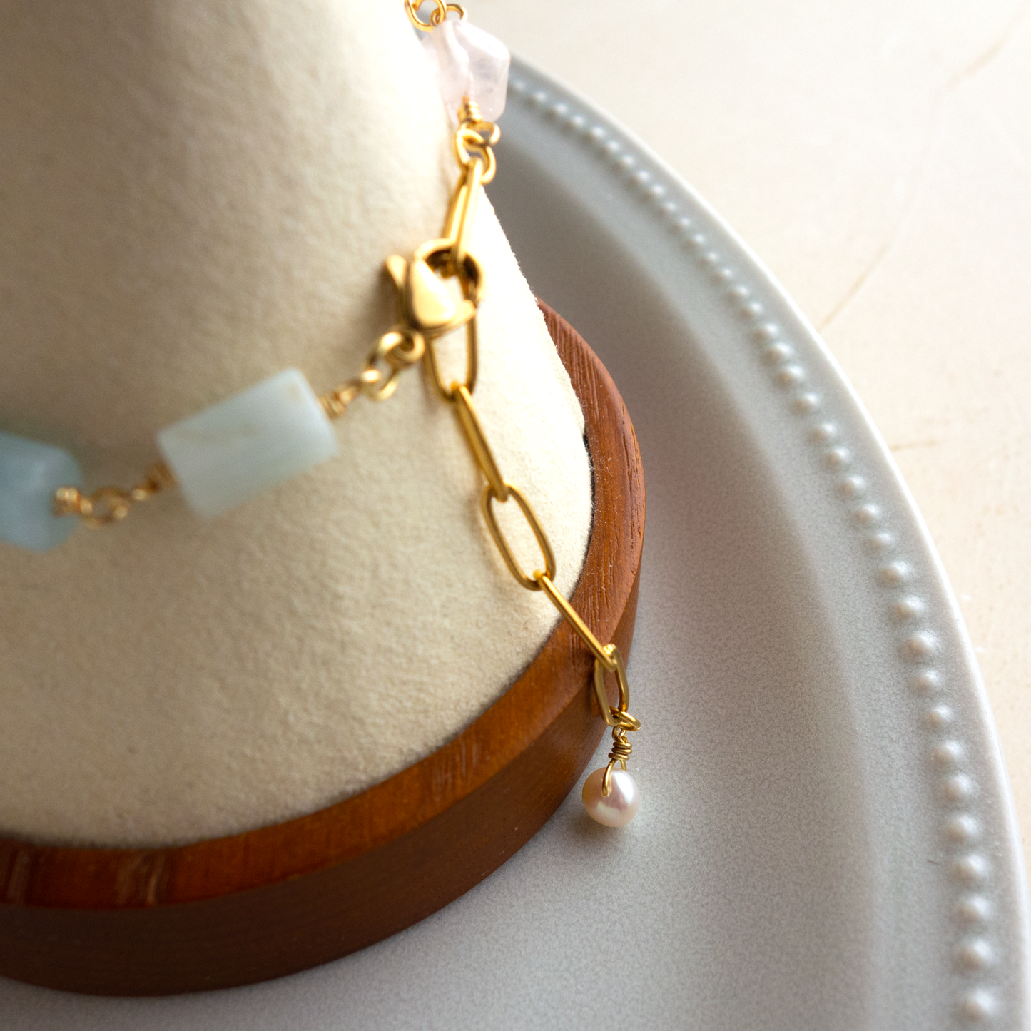 Usumizuiro_ 薄水色/可憐な淡い色合いのブレスレット/A lovely pale coloured bracelet #277b