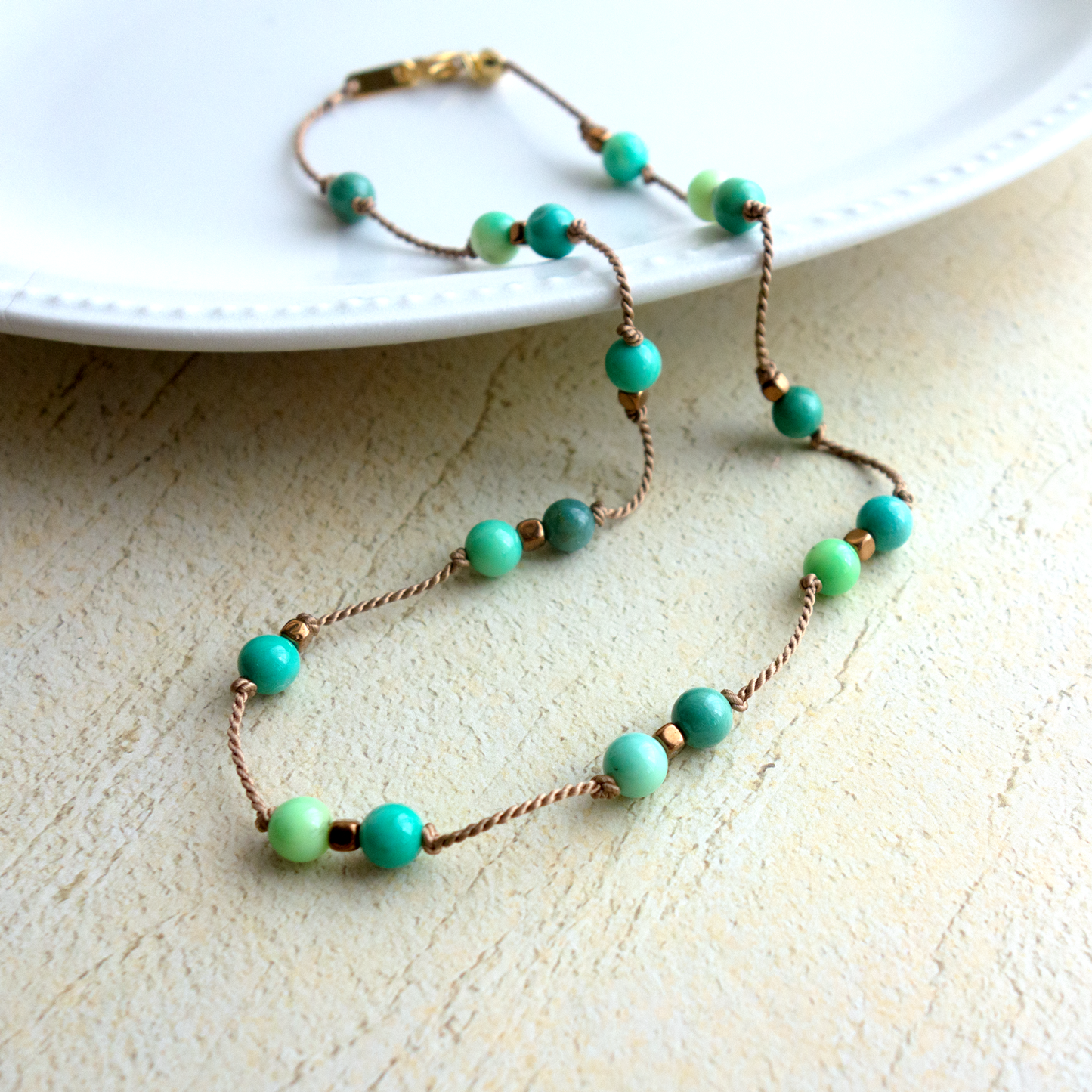 Poirot _ ポアロ/穏やかで爽やかなグリーン* クリソプレーズ【シルクコードネックレス_42cm】