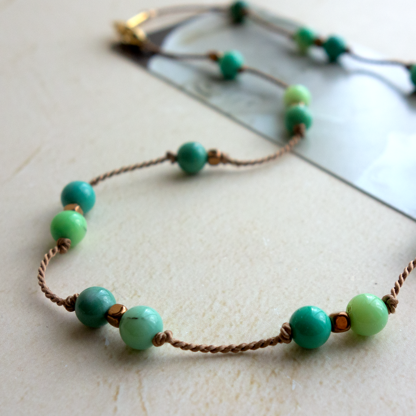 Poirot _ ポアロ/穏やかで爽やかなグリーン* クリソプレーズ【シルクコードネックレス_42cm】