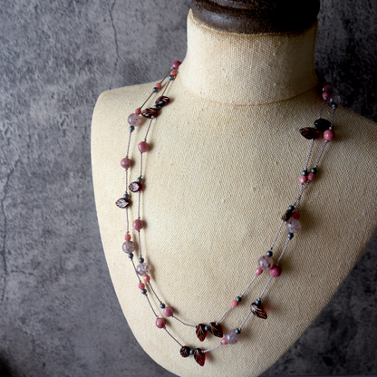 Karmin_カーミン／赤い葉と色づく実*【シルクコードネックレス _100cm】