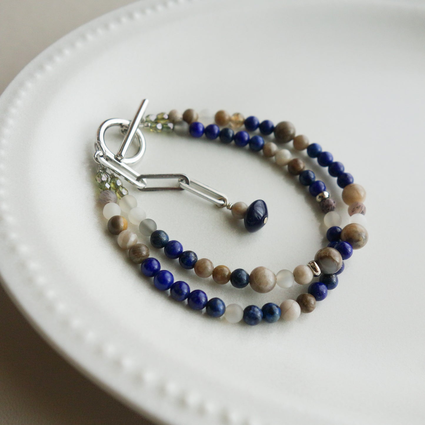 a due. _ア・ドゥエ／ラピスラズリ２連のブレスレット#291／Lapis Lazuli Double Strand Bracelet.