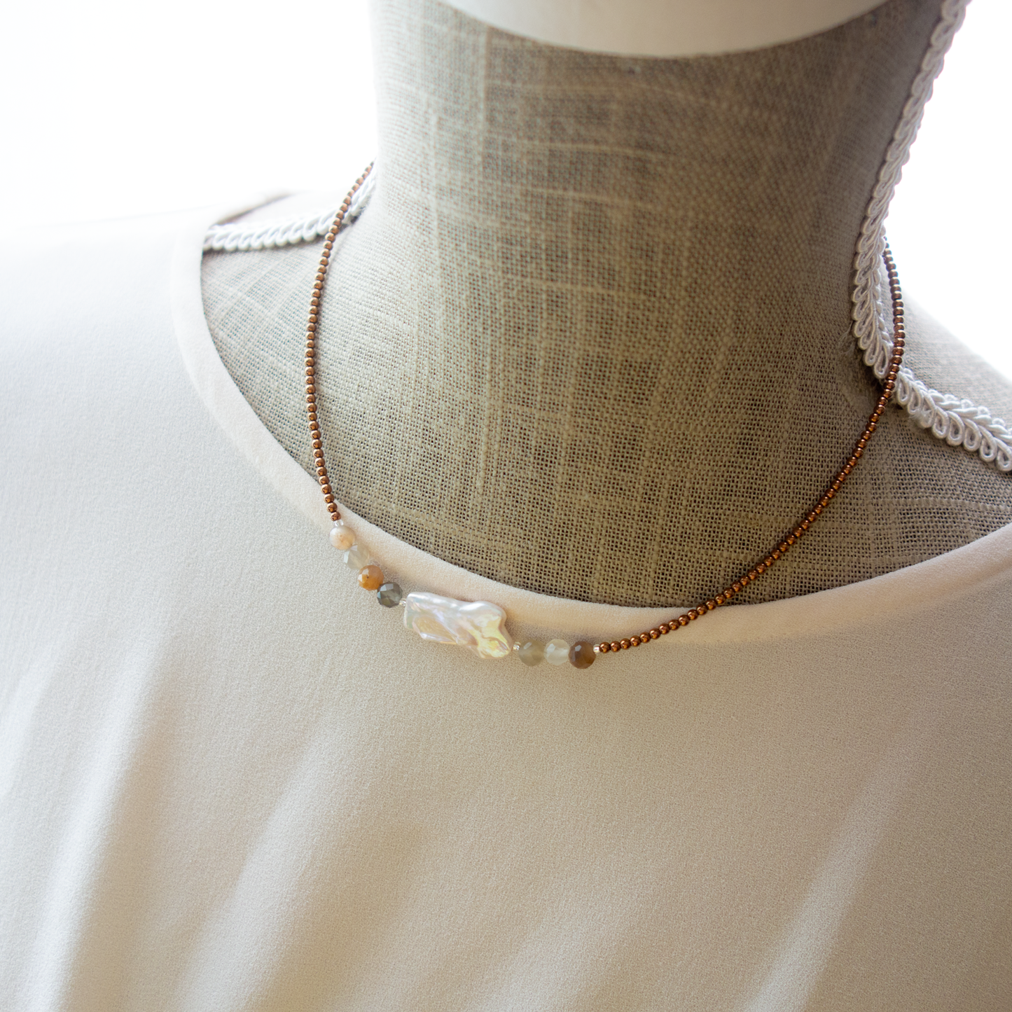 Nephele_ネペレ【ビワ淡水パール＋ムーンストーン】_ネックレス#1.