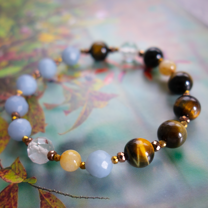 明るいトーンの黄金色と個性美 <タイガーアイ> 着実に変わるための精神力をサポート