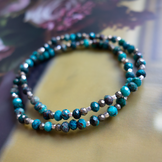 地球の森の緑と海の青のよう <クリソコラ> おおらかな気持ちに包まれ自信が回復