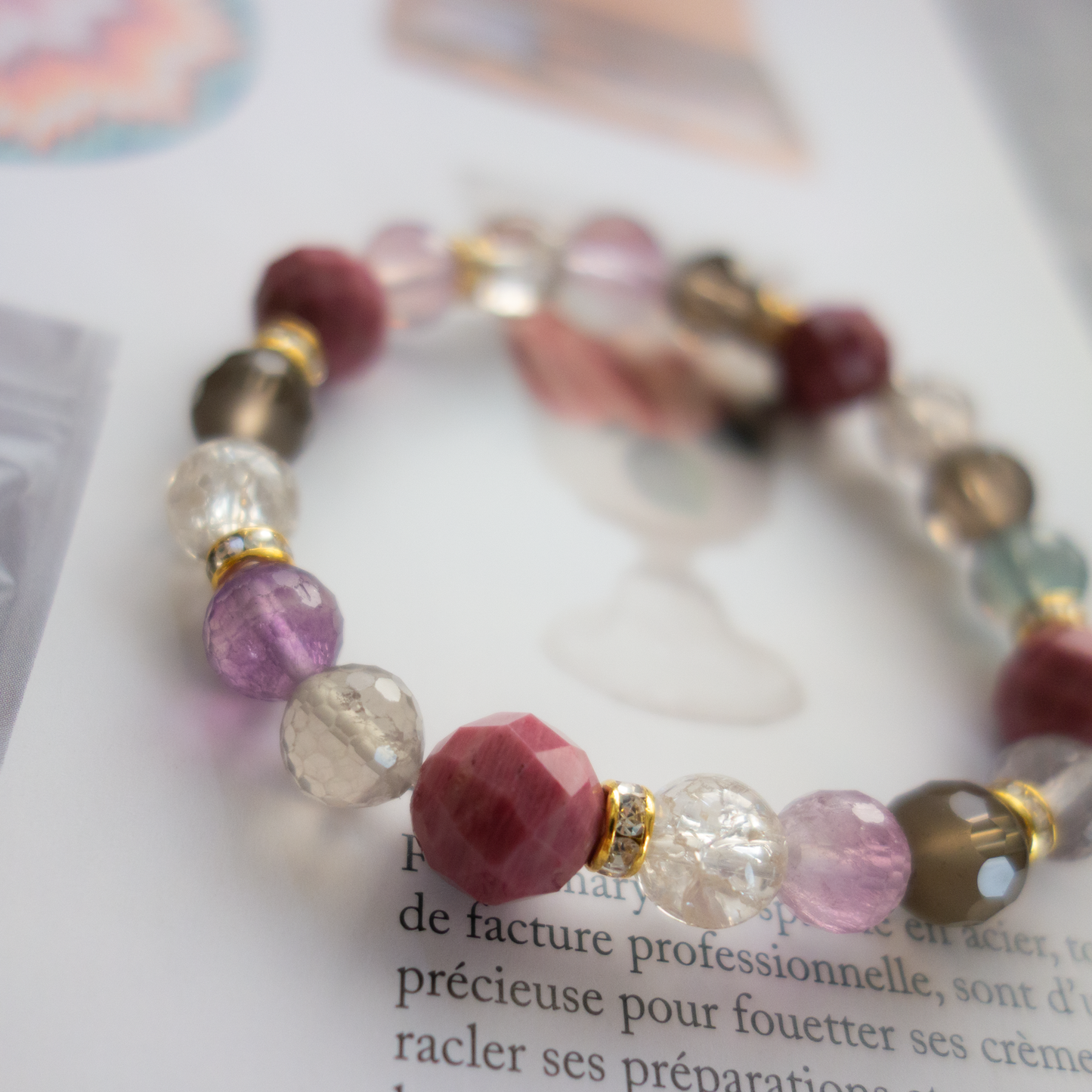 ふっくらと落ち着いたピンク色 愛らしさを感じる石【ロードナイト】枯れることのない永遠のバラのよう堅実で根気強い#245