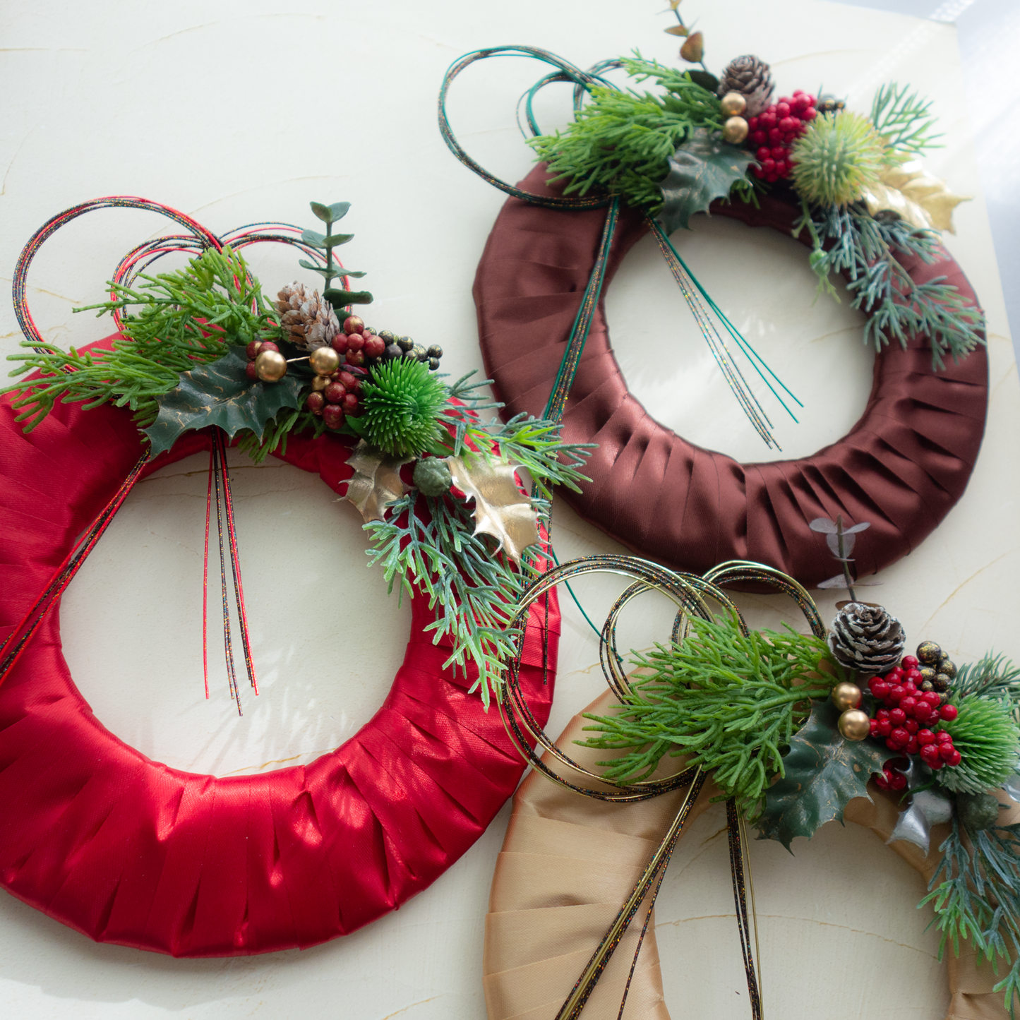 hiver_イヴェール【サテンリボンリース】_冬の旅_クリスマスから新年へ