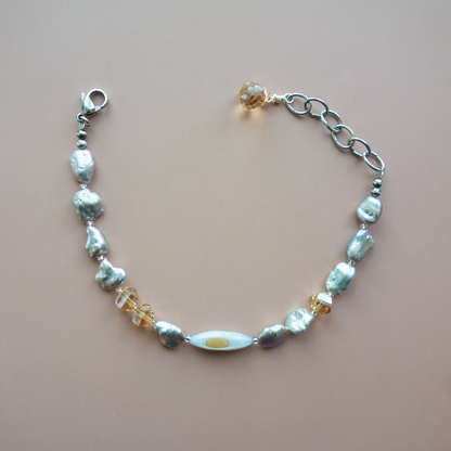 Chérie_シェリー／「ケシパール」エレガントな艶感 *シルバートーンのブレスレット