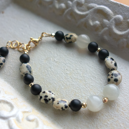coco_ココ♥／可愛らしくて個性的*黒い斑点模様のブレスレット／Cute and unique black spotted bracelet