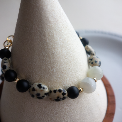 coco_ココ♥／可愛らしくて個性的*黒い斑点模様のブレスレット／Cute and unique black spotted bracelet
