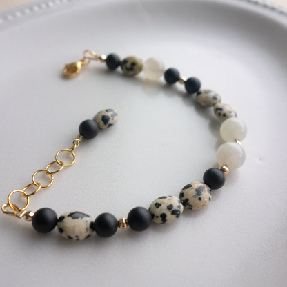 coco_ココ♥／可愛らしくて個性的*黒い斑点模様のブレスレット／Cute and unique black spotted bracelet