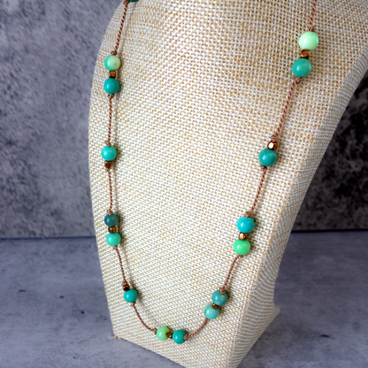 Poirot _ ポアロ／穏やかで爽やかなグリーン* クリソプレーズ【シルクコードネックレス_42cm】